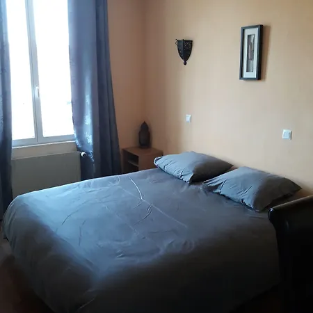 De La Gare Hotel *