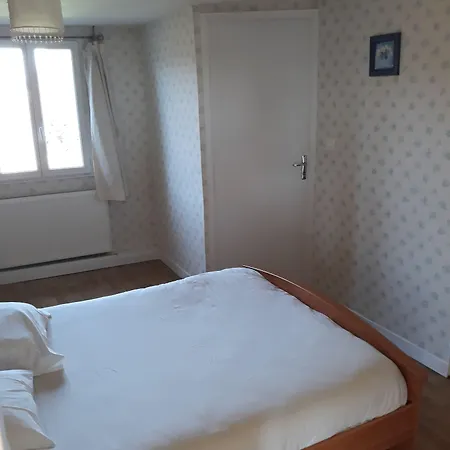 De La Gare Sainte-Gauburge-Sainte-Colombe