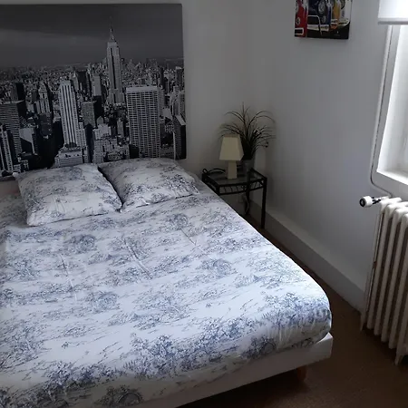 De La Gare * Sainte-Gauburge-Sainte-Colombe