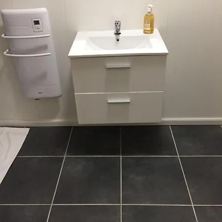 De La Gare * Sainte-Gauburge-Sainte-Colombe