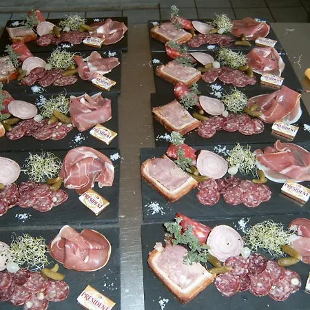 De La Gare Sainte-Gauburge-Sainte-Colombe