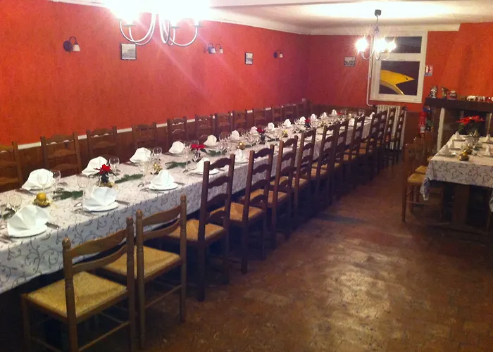 De La Gare * Sainte-Gauburge-Sainte-Colombe