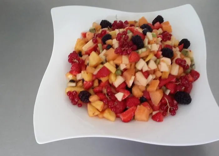 호텔 De La Gare Sainte-Gauburge-Sainte-Colombe